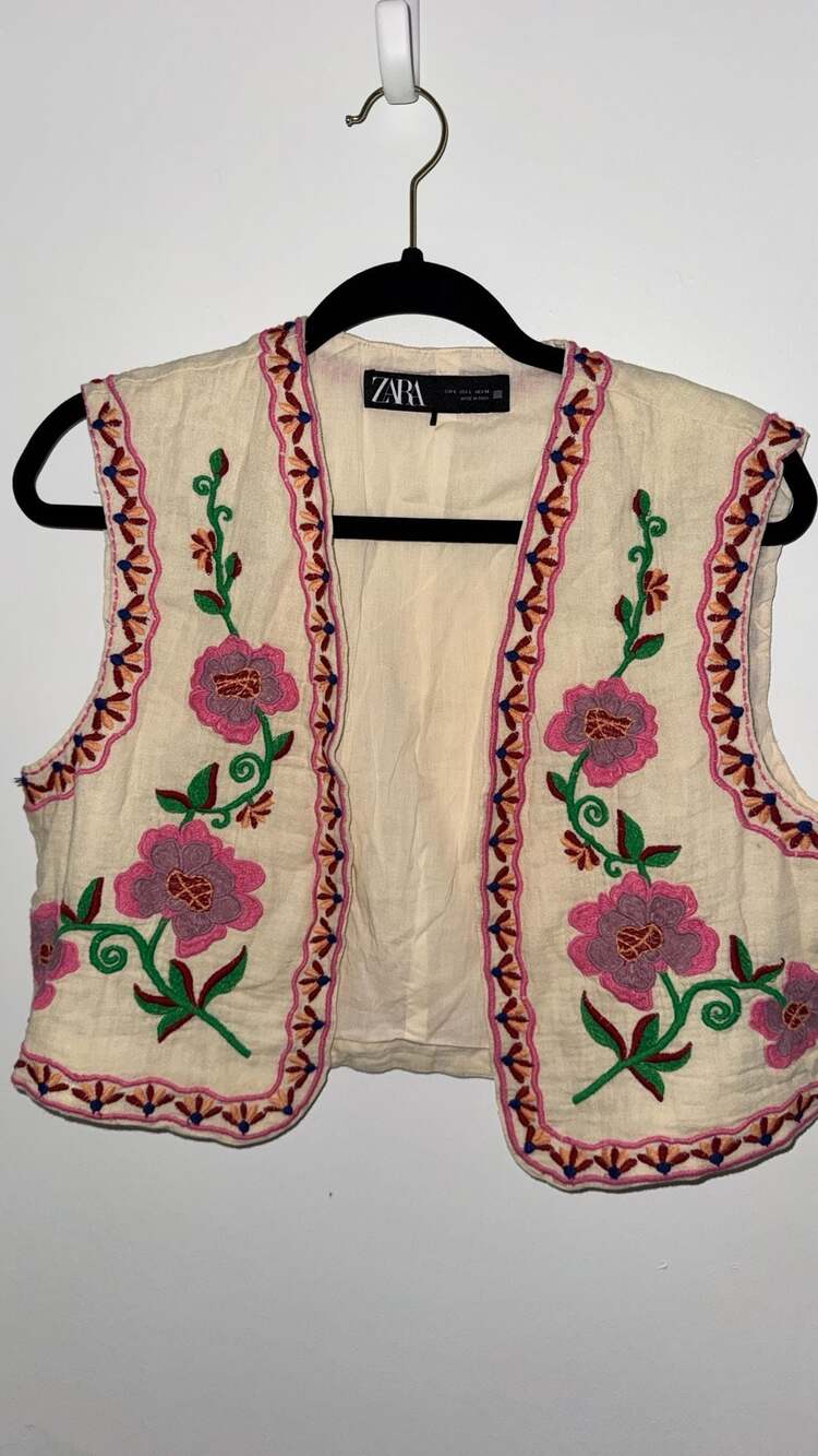 Zara Floral Embroidered Short Gilet Waistcoat